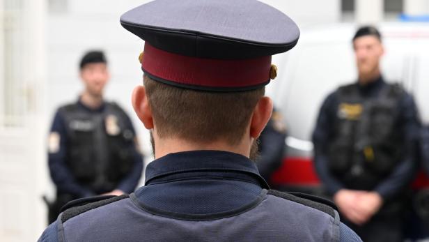 ++ THEMENBILD ++ POLIZEI / EXEKUTIVE / INNERE SICHERHEIT polizei