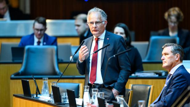 NATIONALRAT: MARTERBAUER