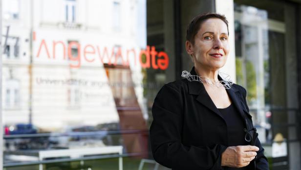 INTERVIEW: PETRA SCHAPER RINKEL