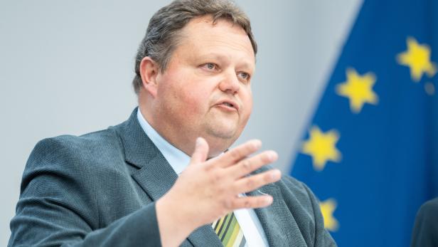 PK ZUM LANDESPARTEIVORSTAND ÖVP BURGENLAND MIT WAHL DES NEUEN OBMANNES: STROBL