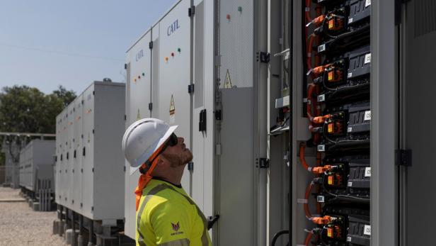 Eine ganz andere Dimension: Batteriespeicher im Industriemaßstab.