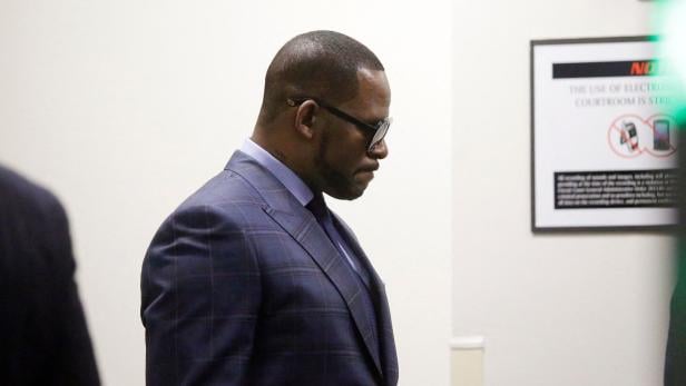 FILES-US-ABUSE-TRIAL-MUSIC-RKELLY