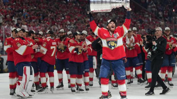 NHL: Stanley Cup Final-Edmonton Oilers at Florida Panthers