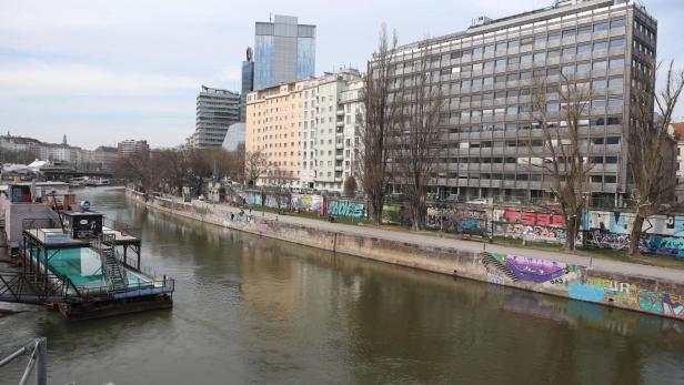 Aus Wiener Donaukanal geretteter Vierjähriger im Krisenzentrum