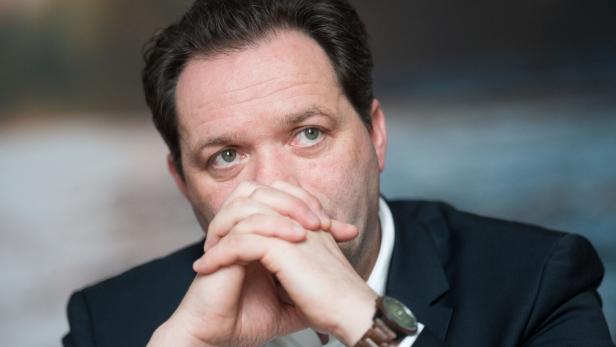 INTERVIEW MIT LANDWIRTSCHAFTSMINISTER TOTSCHNIG