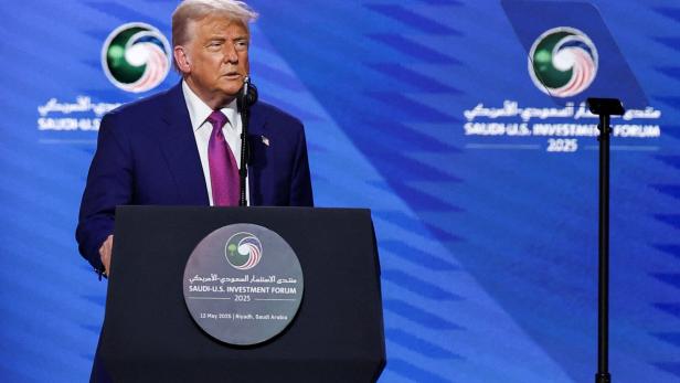 FILE PHOTO: Saudi-U.S. Investment Forum, in Riyadh