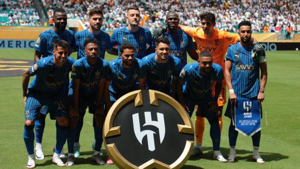 FIFA Club World Cup - Group H - Real Madrid v Al Hilal