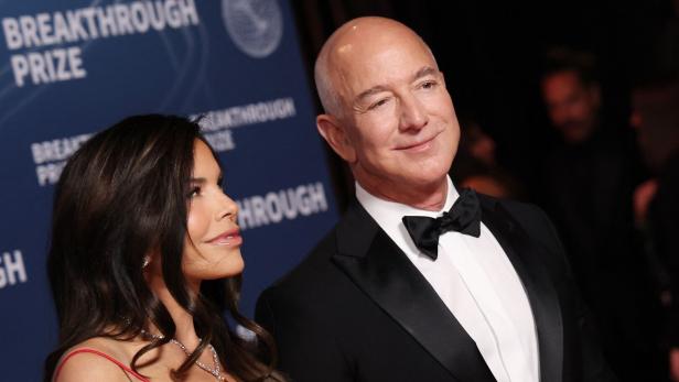 Jeff Bezos und Lauren Sánchez 