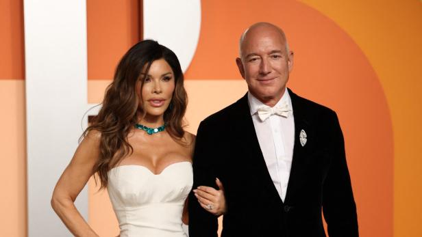Jeff Bezos und Lauren Sánchez Jeff Bezos und Lauren Sánchez