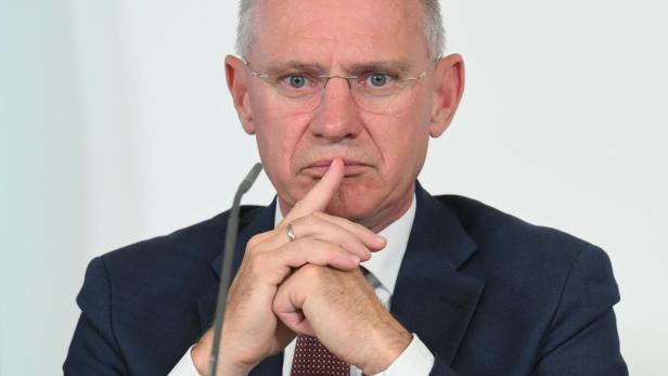 MINISTERRAT: KARNER Messenger-Überwachung: Karner hielte Ausweitung für "sinnvoll"