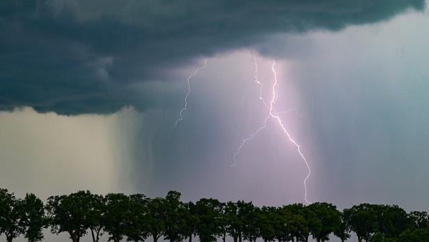 Gewitter (Symbolbild) Gewitter (Symbolbild)