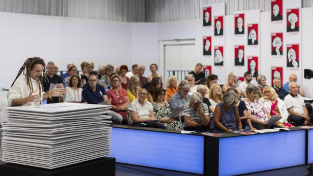 BACHMANN-PREIS: ERSTER LESETAG DER TAGE DER DEUTSCHSPRACHIGEN LITERATUR - MAX HÖFLER (AUT)