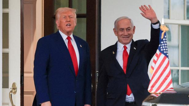 FILE PHOTO: U.S. President Trump meets Israeli PM Netanyahu in Washington