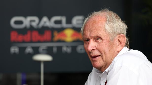 Helmut Marko wurde mit der Lorenzo Bandini Trophäe ausgezeichnet