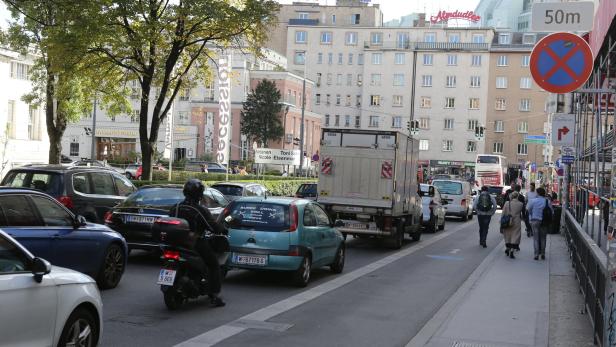 Stau am Getreidemarkt