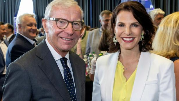 LANDESKONGRESS DER ÖVP SALZBURG: HASLAUER / EDTSTADLER LANDESKONGRESS DER ÖVP SALZBURG: HASLAUER / EDTSTADLER