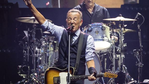 Bruce Springsteen gibt ein Konzert in San Sebastian.