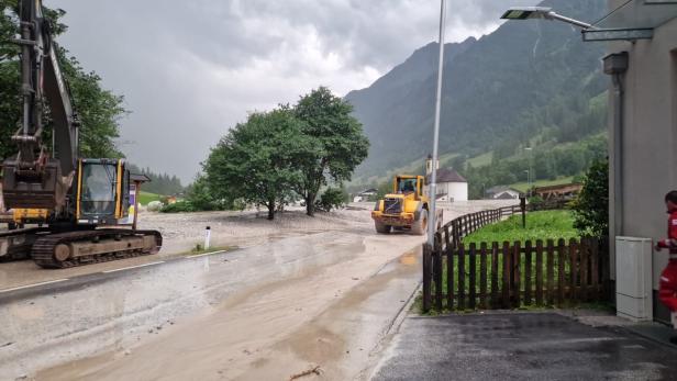 TIROL: WEGEN MURENGEFAHR: AT-ALERT UND ZIVILSCHUTZALARM FÜR TIROLER GEMEINDE