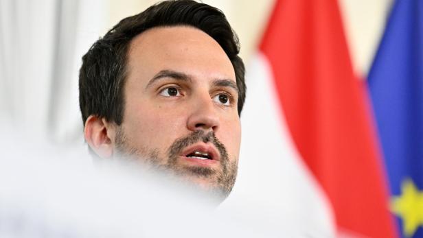 MINISTERRAT: PRESSEFOYER - WIEDERKEHR Nach Grazer Amoklauf: Regierung baut psychologische Betreuung weiter aus