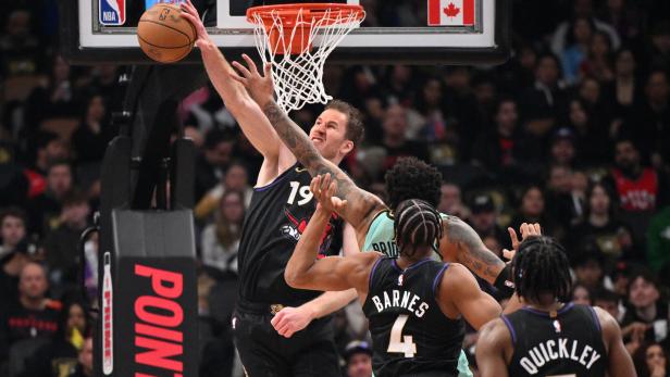 NBA-Star Pöltl greift nach 88  Millionen Euro.