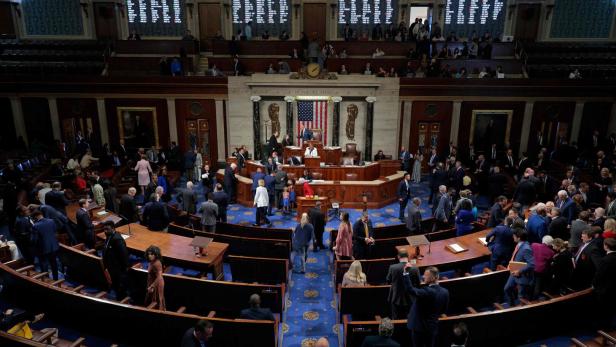 US-HOUSE-LAWMAKERS-WORK-ON-FINAL-PASSAGE-OF-SIGNATURE-BUDGET-BIL