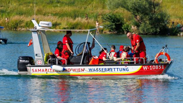 ++ THEMENBILD ++ SOMMER / WASSER / WASSERRETTUNG / HITZE