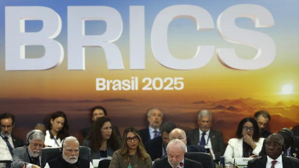 Rio de Janeiro hosts BRICS Summit Rio de Janeiro hosts BRICS Summit