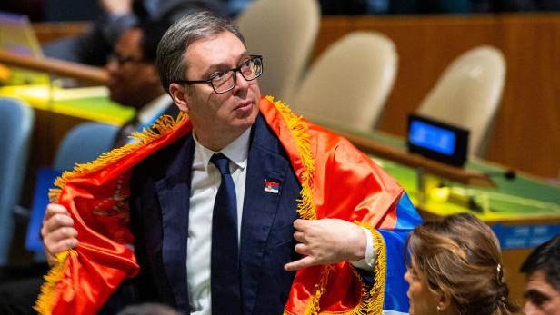 UN General Assembly votes on Srebrenica genocide resolution in New York