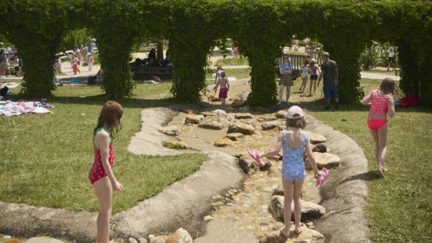 Wasserturm Favoriten Wasserspielplatz