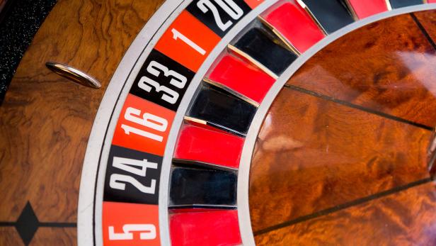casino las vegas, roulette, poker and gambling with chips