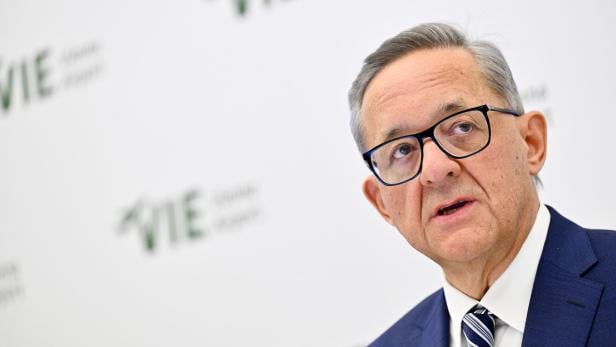 Ofner bei der PK Flughafen Wien AG „Bilanz und Geschäftsergebnisse 2024 und Ausblick 2025“.