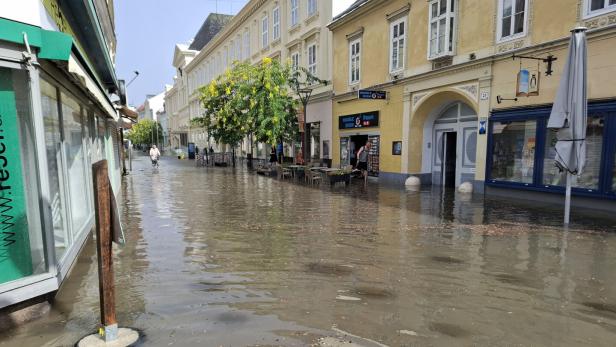 Überschwemmung Wiener Neustadt