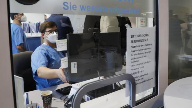 Kassenfusion ein Fehler? ÖGK-Chef lobt "Einsicht" bei Mattle