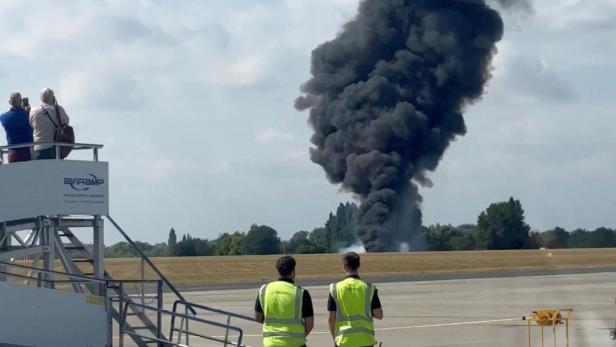 A plume of black smoke rises near Southend runway following small plane crash A plume of black smoke rises near Southend runway following small plane crash