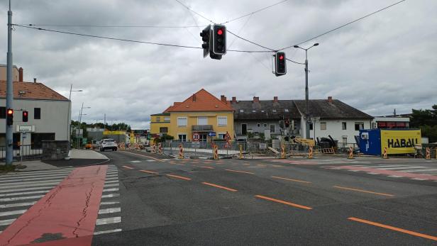 In Krems wird es über den Sommer zahlreichen Baustellen im Bereich der Wachaubrücke geben
