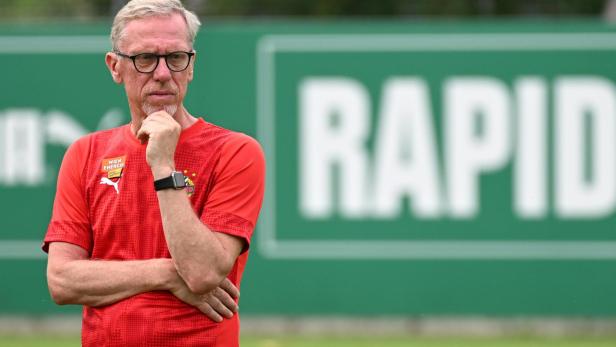 FUSSBALL: TRAININGSSTART SK RAPID: STÖGER