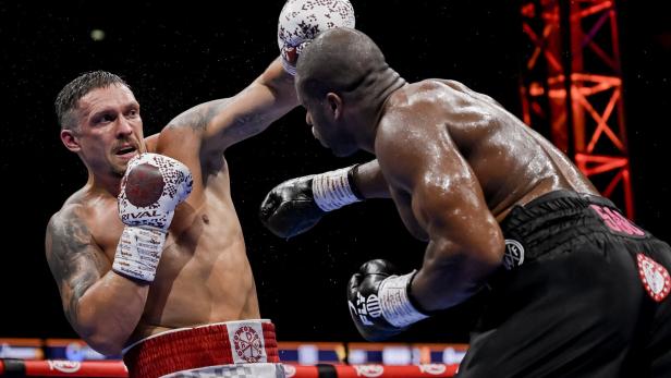 Heavyweight Boxing - Oleksandr Usyk vs Daniel Dubois title fight Der Champ: Uysk ist Champ aller vier großen Verände