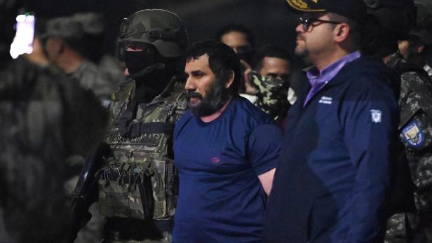 ECUADOR-CRIME-DRUGS-POLICE-ARMY