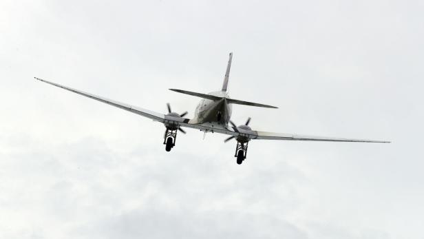 Flugzeug im Himmel