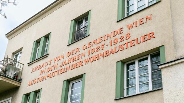 Gemeindebau George Washington-Hof
