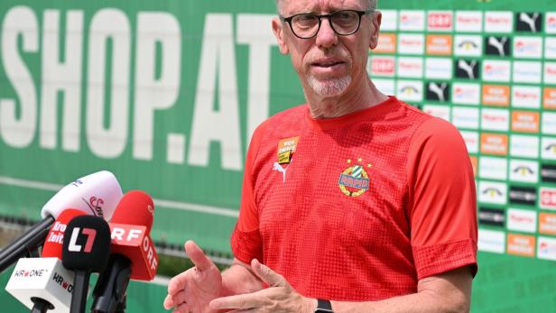 FUSSBALL: TRAININGSSTART SK RAPID: STÖGER