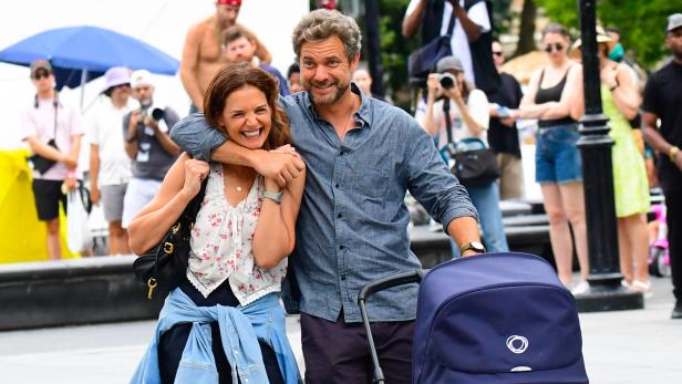 Katie Holmes Raymond Hall/GC Images