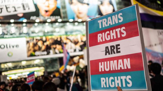 FILES-JAPAN-RIGHTS-GENDER FILES-JAPAN-RIGHTS-GENDER