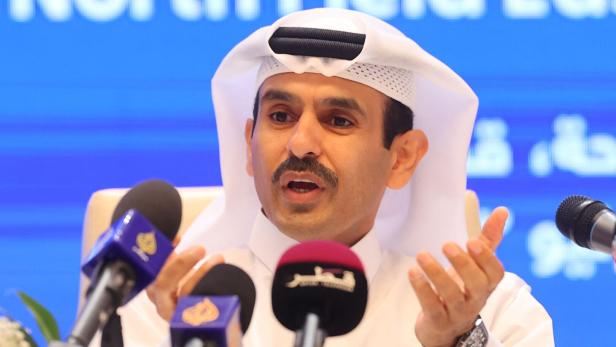 Katars Energieminister Saad Scharida Al-Kaabi drohte der EU bereits vor einigen Monaten mit Flüssiggas-Entzug: "Ich bluffe nicht." Katars Energieminister Saad Scharida Al-Kaabi drohte der EU bereits vor einigen Monaten mit Flüssiggas-Entzug: "Ich bluffe nicht."