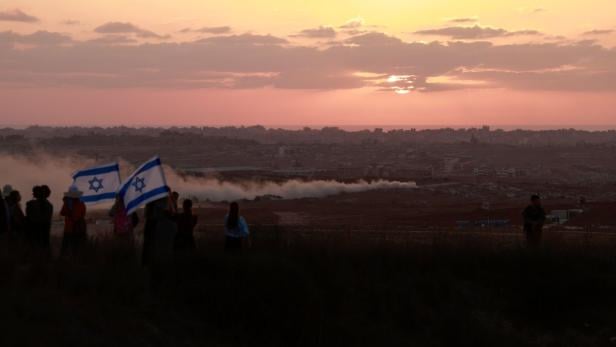 TOPSHOT-ISRAEL-PALESTINIAN-CONFLICT
