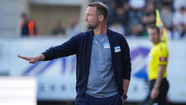 FUSSBALL: ADMIRAL BUNDESLIGA / QUALIFIKATIONSGRUPPE/ 8. RUNDE: CASHPOINT SCR ALTACH UND GAK Geduld vor dem Austria-Spiel gefragt: GAK-Trainer Ferdinand Feldhofer