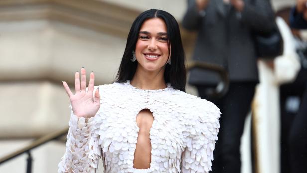 Dua Lipa 