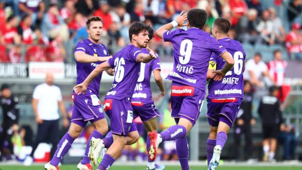 FUSSBALL: ADMIRAL BUNDESLIGA / 1. RUNDE: GAK - FK AUSTRIA WIEN FUSSBALL: ADMIRAL BUNDESLIGA / 1. RUNDE: GAK - FK AUSTRIA WIEN