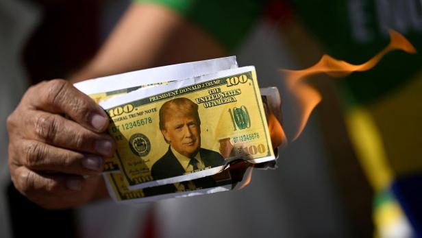 Protest against tariffs on Brazilian goods imposed by U.S. President Trump, in Brasilia