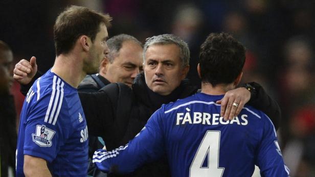 Jose Mourinho hat seine Spieler lieb.